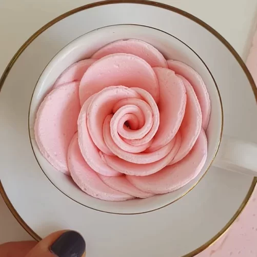 rosa-petalas-2024